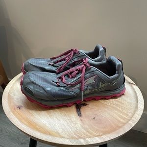 Altra Lone Peak Running Shoes